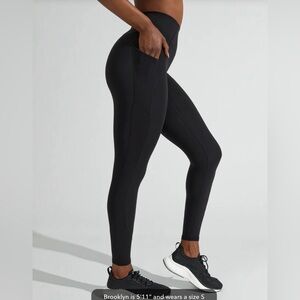 BUFFBUNNY Nubre Contour Pocket Leggings